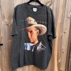 Vintage 90s Garth Brooks World Tour T-Shirt: 1995 Fresh Horses Album, Size XL